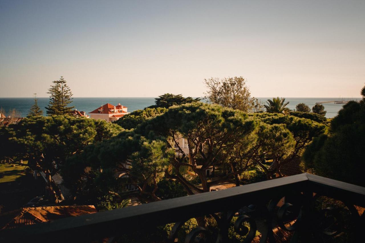 A House In Estoril - Adults Only Hotel Eksteriør billede View of the sea from the hotel